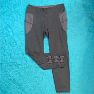 Jadelynn Brooke Gray Bow Back Leggings